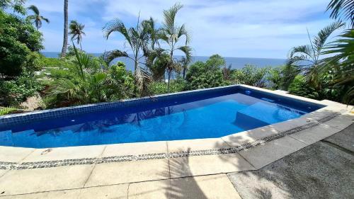 Cocos camp in Acapulco