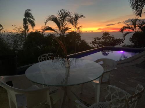 Cocos camp in Acapulco