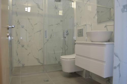 Catharina Apartments - image 2