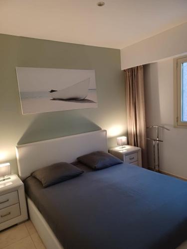 2 pièces en bord de mer avec piscine et jardin