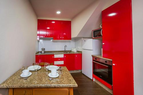 virtuve, Apartamentos Currás en Touriñán (Apartamentos Curras en Tourinan) in Touriñán
