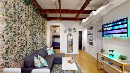Chic Industrial Home In City Center in Hoboken, Vereinigte Staaten von Amerika
