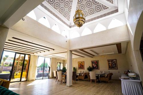 Riad Kasbah AMALOU in 틸리아