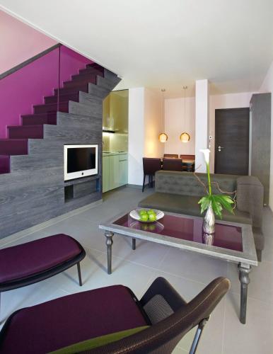 abito Suites - image 7