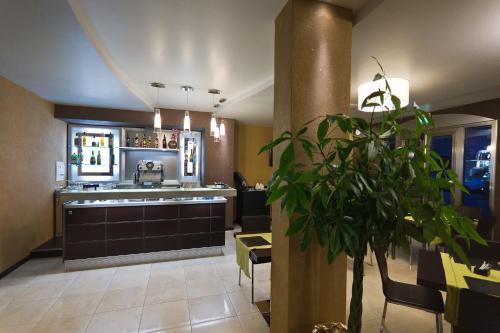 Melqart Hotel - image 5