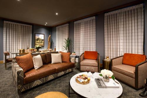 The Barfield, Autograph Collection