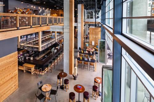 Moxy Minneapolis Downtown, Minneapolis