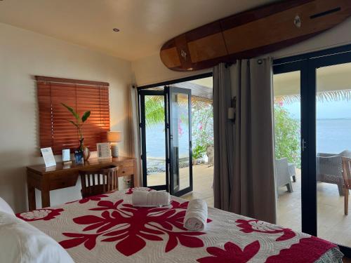 Ocean Breeze Bungalow in เทไวโต