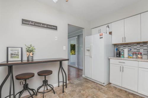 Ashwood Arbor 3 bed 2 bath sleeps 8 - image 12