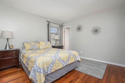 Ashwood Arbor 3 bed 2 bath sleeps 8 - image 5