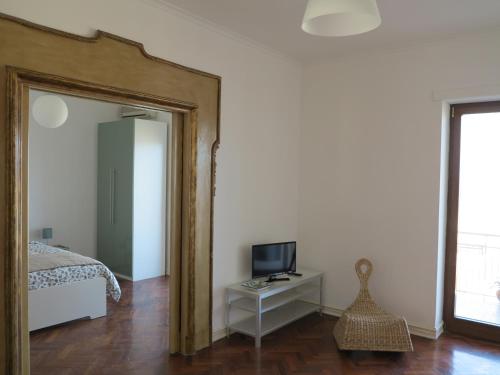 Pretty panoramic apartment - half way Center-Vomero district, Neapel (Foto 9)