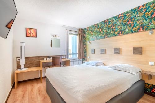 . Atoll Hotel Logis Angers, Beaucouzé