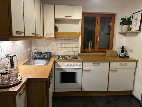 廚房, FarawayHomes Studio St Wolfgang #7 in 薩爾茨卡默古特地區聖沃爾夫岡市中心