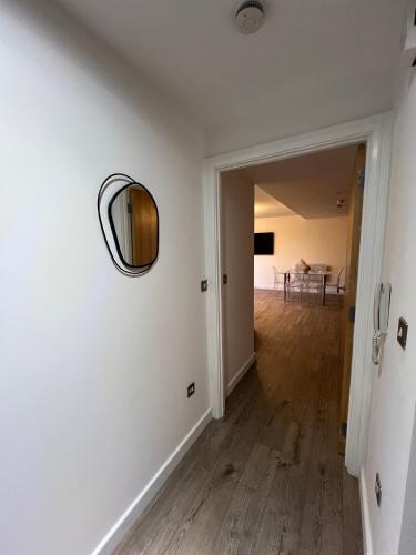 2 Bedroom Top Floor City View, Birmingham (foto 11)