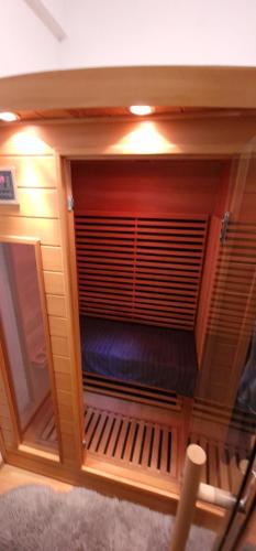Sauna, Atomium, Expo Brussels, Stadium Roi Baudoin, Kinepolis, Planetarium, Centre ville Brussels, Брюссель (фото 2)