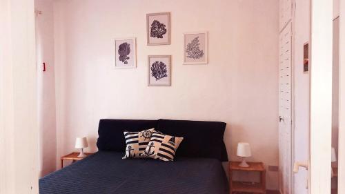 Sisters' House 3