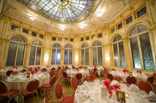 Hotel Schweizerhof Luzern - image 2