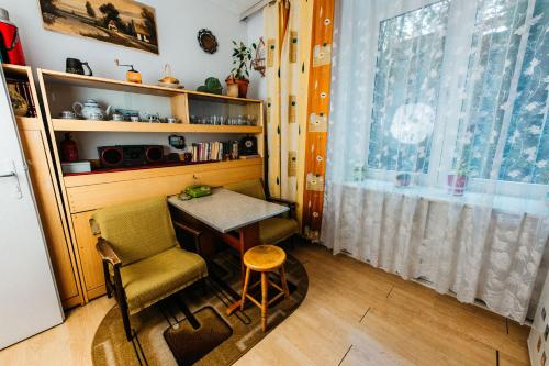 Feel The Old Socialist Style Apartment, Kraków (photo 10)