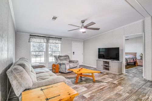 Dunnellon Home with Spacious Yard and Fire Pit! in Crystal River, USA