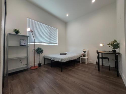 The Blue Hostel - Private Room With Private Bath - USC - DTLA - BMO Stadium - LA OLYMPIC - STAPLES CENTER, Los Angeles (fotografie 8)
