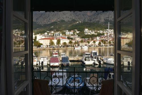 Villa Columba - 4 Star Deluxe Apartments - Sea-Front & Panorama View in Makarska városközpont