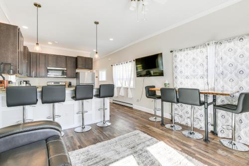 . Mountain-View Anaconda Home w/ Gas Grill!