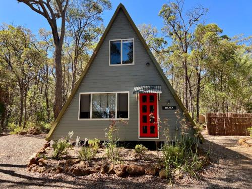 . Hakea at Porongurup Chalets