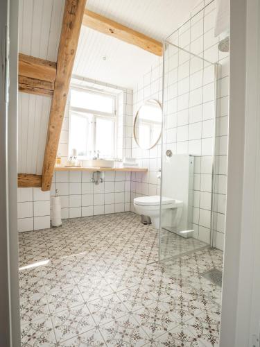 Sakrisøy Gjestegård - image 13