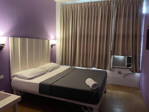 เดอะ เพอร์เพิล ทรี โฮสเทล (The Purple Tree Hostel) in เอร์มิตา