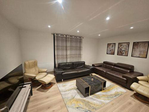 Appartement 75m2 neuf 15 min centre ville - Location saisonnière - Reims