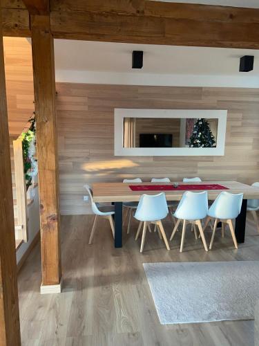 Domki przy Ogrodach in 戈薩科維斯茲德魯伊