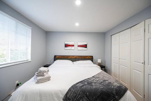 5bed Homesleeps16wifipooltablekingbed 5bed Homesleeps16wifipooltablekingbed