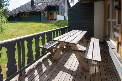 Bakkebyvegen 15B Bakkebyvegen 15B