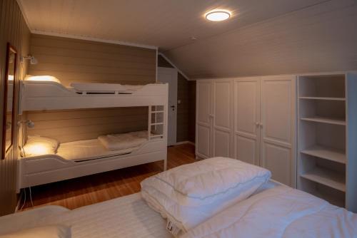 Bakkebyvegen 15B Bakkebyvegen 15B