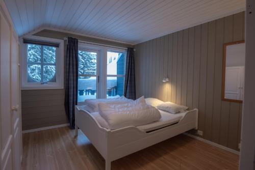 Bakkebyvegen 15B Bakkebyvegen 15B