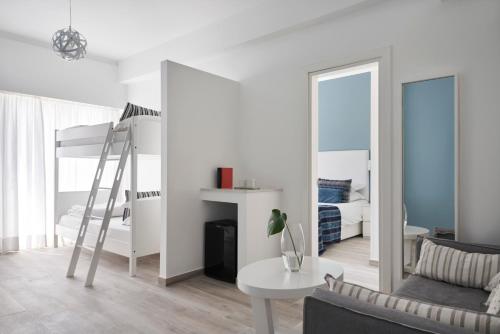 Family Suite Inland View image 4