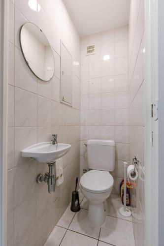 Apartment image 10