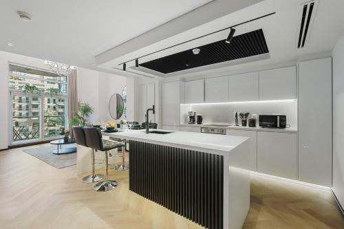 1 BR Exquisite Urban Living in Downtown Dubai, Dubaj (zdjęcie 3)