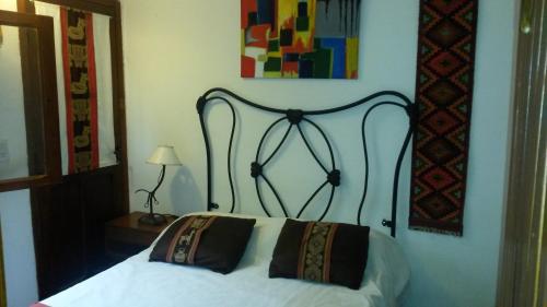 One-Bedroom Apartment image 10