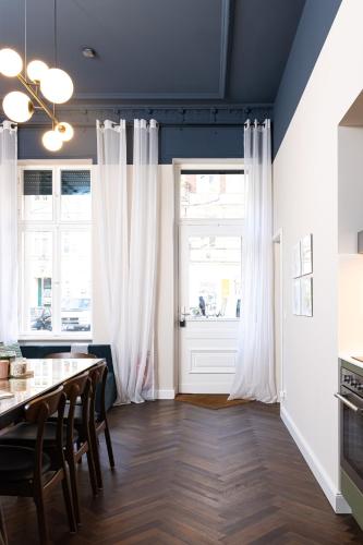 3 BDR apt in Prenzlauer Berg with cinema, Berlín (fotografie 5)