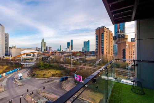 Fully Equipped, City Centre 3Bed Apartment, Balcony With Amazing Views, Sleeps 6, Manchester