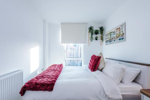 Fully Equipped, City Centre 3Bed Apartment, Balcony With Amazing Views, Sleeps 6, Manchester (photo 10)