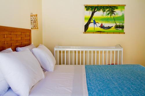 Deluxe Double or Twin Room with Balcony image 2