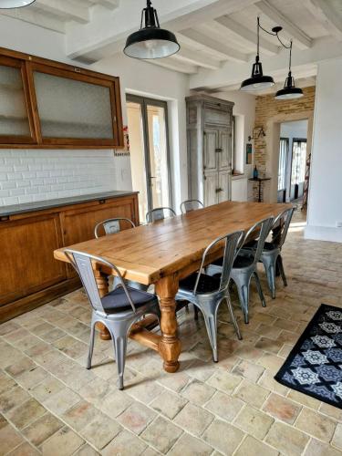 Зручності, L'atelier du Doubs in Verdun-sur-le-Doubs