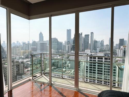The Prime 11 Sukhumvit 11 2BR near BTS Nana, Bangkok (photo 2)
