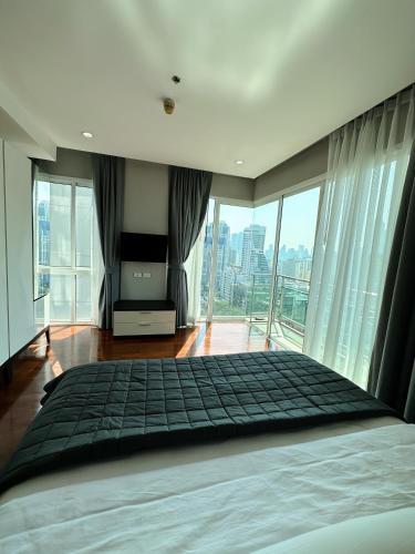 The Prime 11 Sukhumvit 11 2BR near BTS Nana, Bangkok (photo 4)