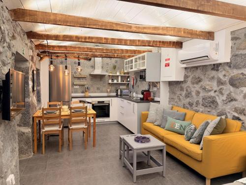 ห้องครัว, Casa das Duas Ribeiras in ลาเชส โด ปิโก