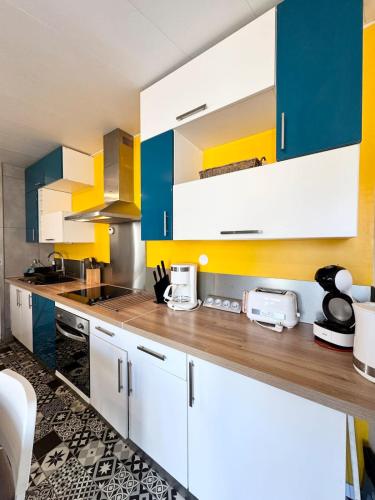 Agreable maisonnette entierement renovee -Terrasse in Guidel