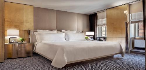 Superior One Bedroom Suite