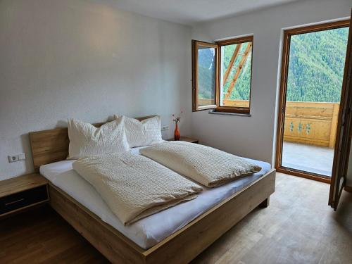 Alpenblick Lodge Tscholl in 馬爾特羅